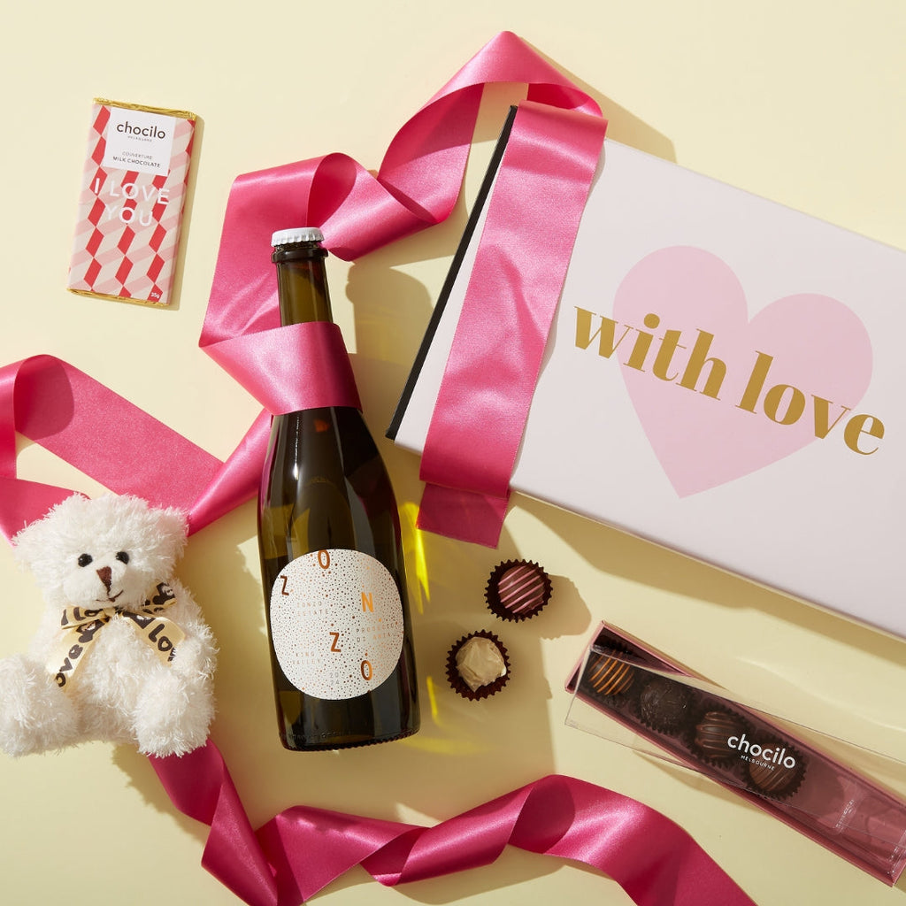 Bubbly Bear Love You Hamper