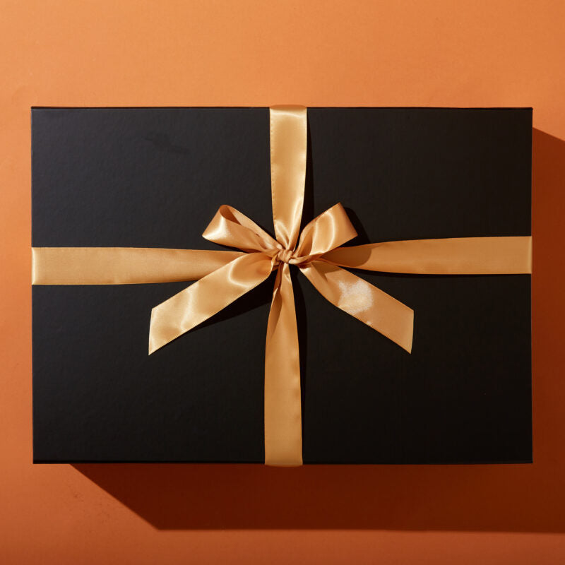 Top Shelf Veuve &amp; Blue Label Whisky Gift