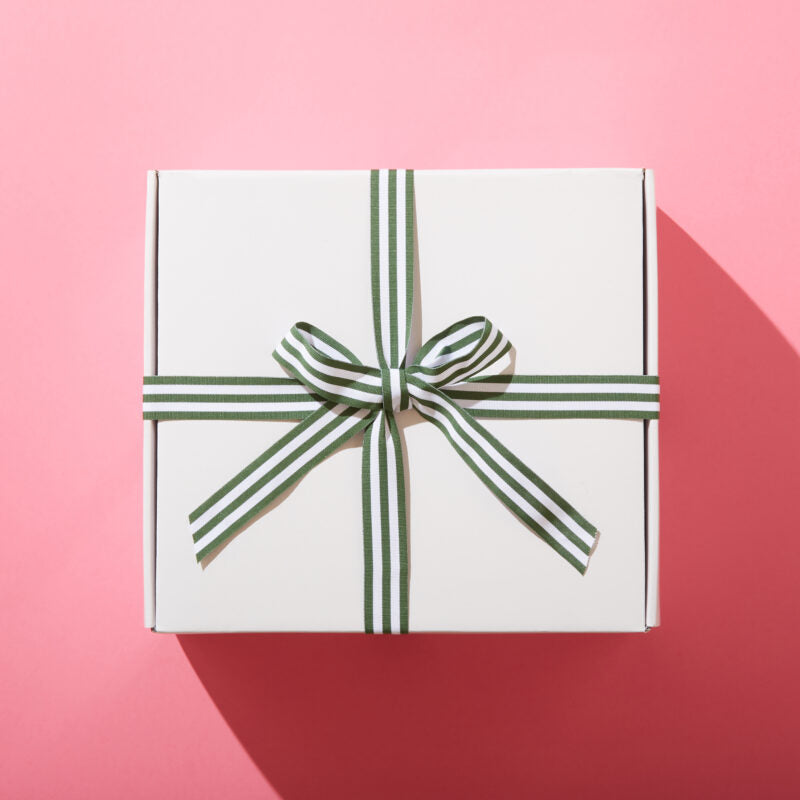 No Booze Paint & Sip Gift Box